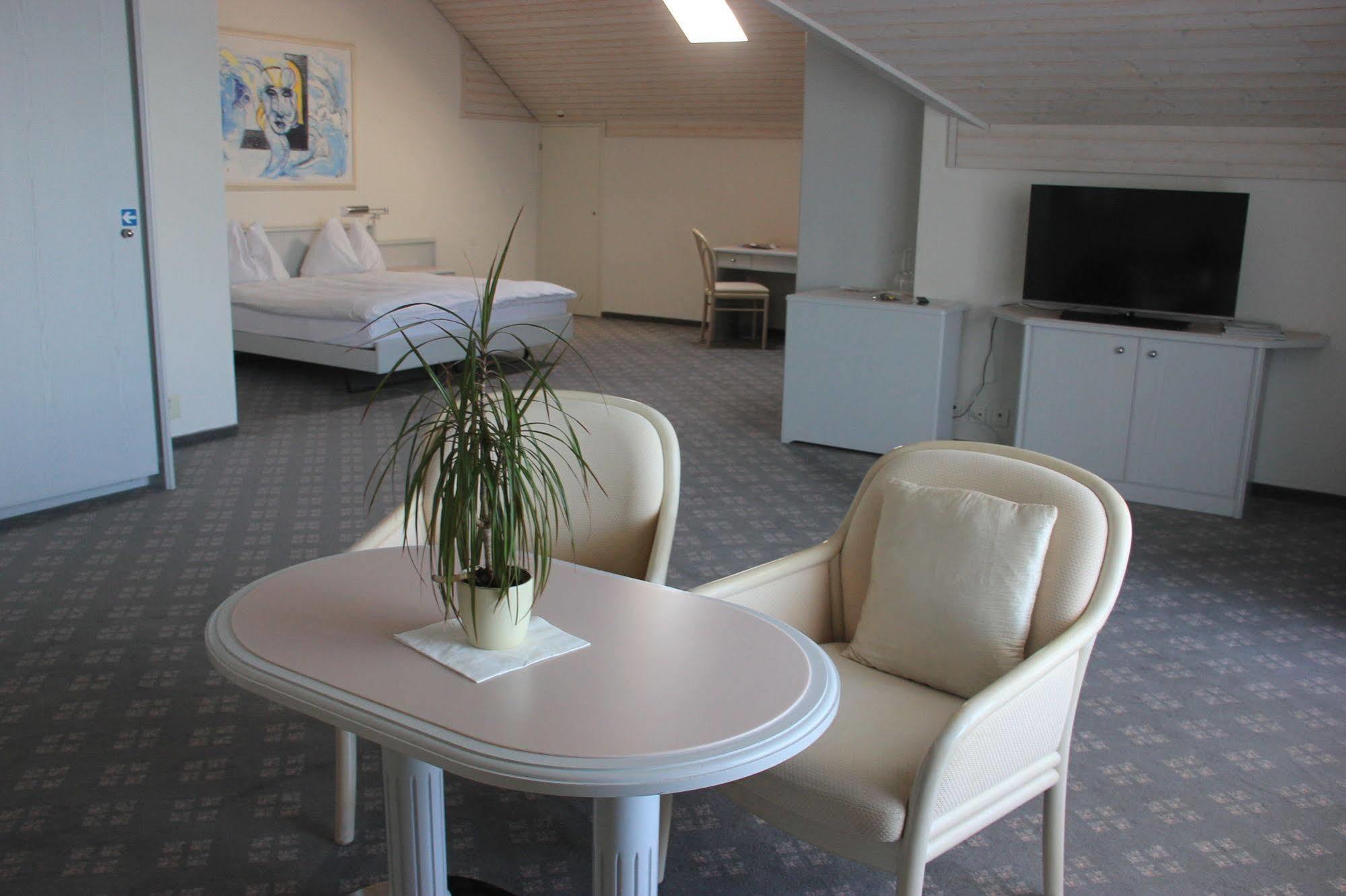 Hotel Winkelried Am See Stansstad Eksteriør bilde